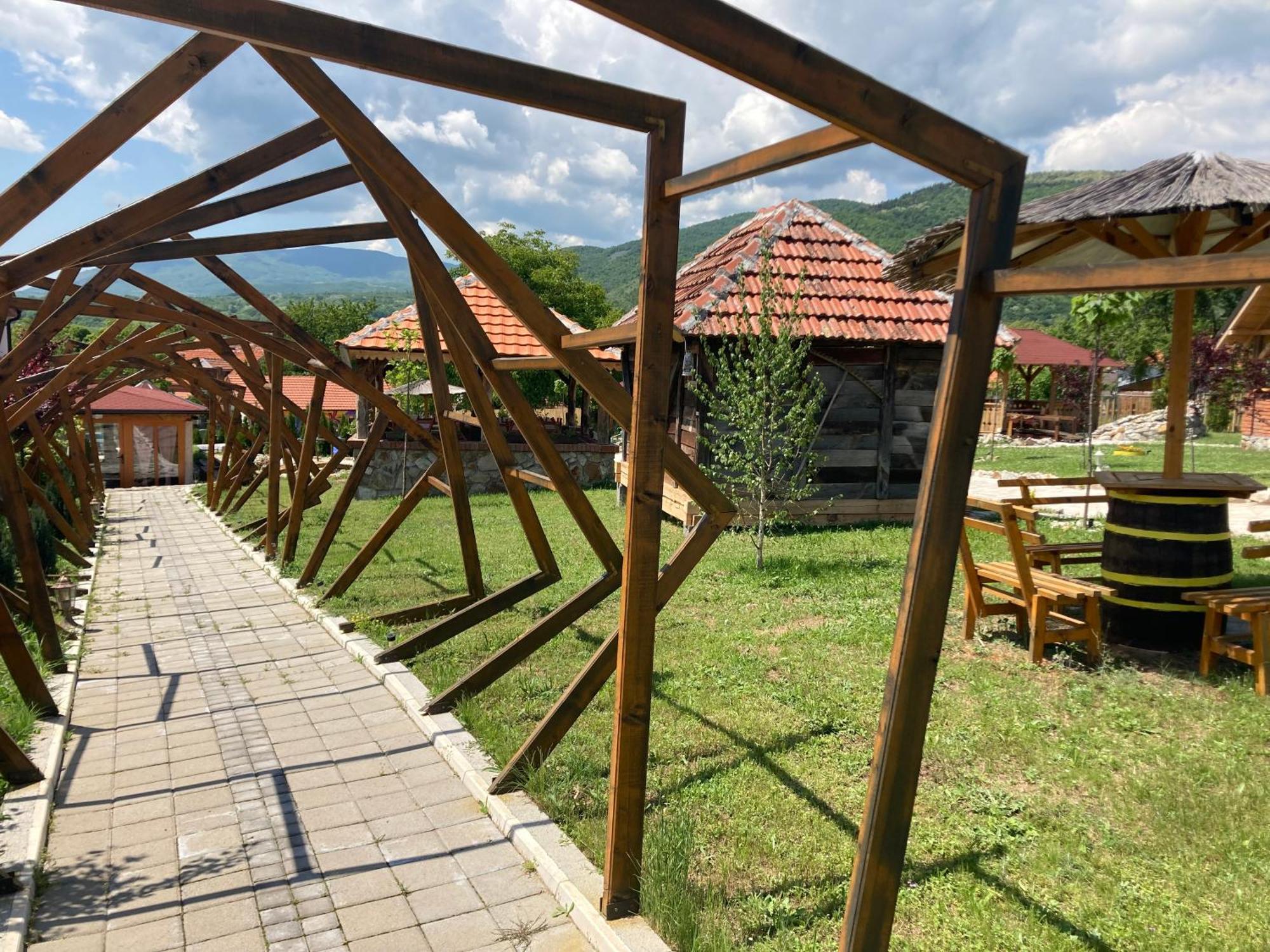 Gasthaus Merak Std Vranje Exterior foto